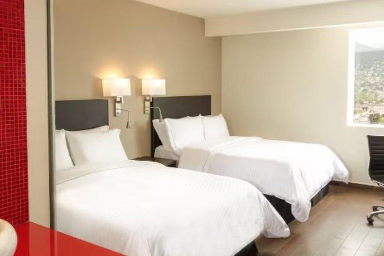 Fiesta Inn Express Monterrey Centro Exterior photo