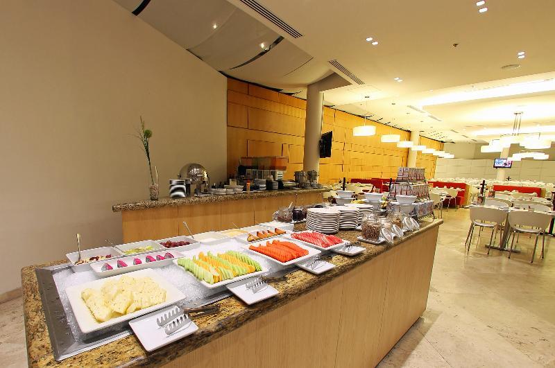 Fiesta Inn Express Monterrey Centro Exterior photo